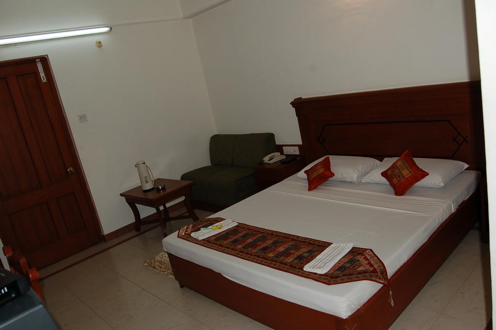 Hotel Kanishka Phg Bangalore Værelse billede