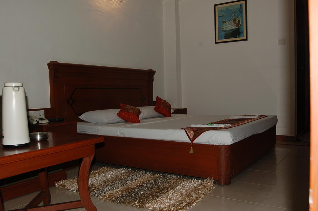 Hotel Kanishka Phg Bangalore Værelse billede