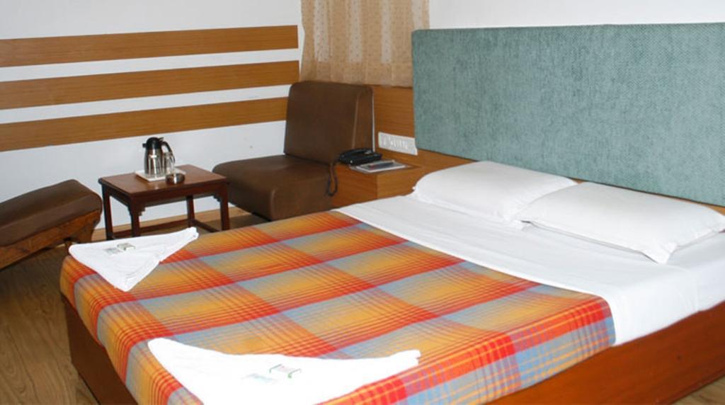 Hotel Kanishka Phg Bangalore Værelse billede
