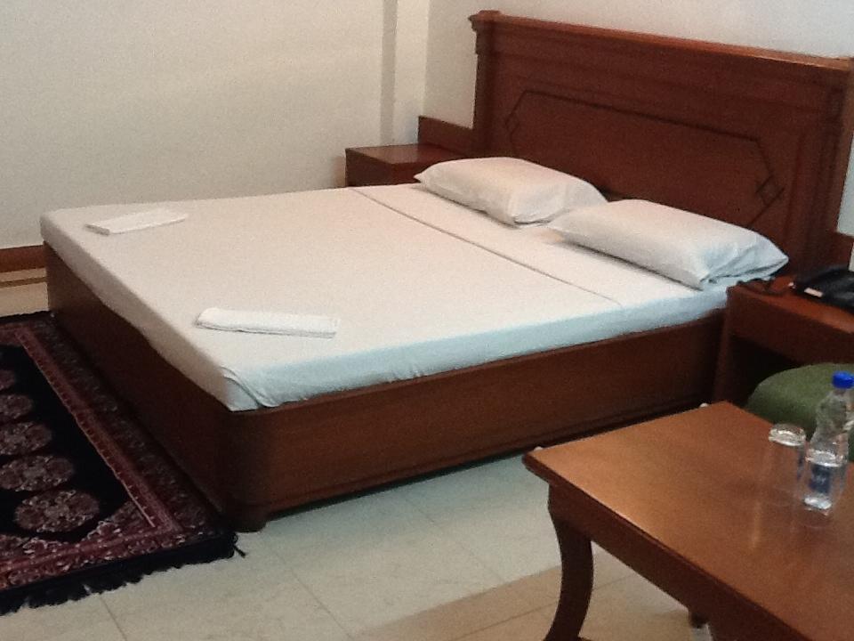 Hotel Kanishka Phg Bangalore Værelse billede